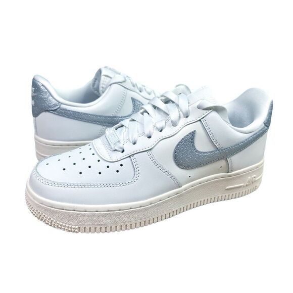 Nike Air Force 1 ‘07 ESS TRND Size 6.5 Women’s Summit White / Metallic Silver - Picture 11 of 14